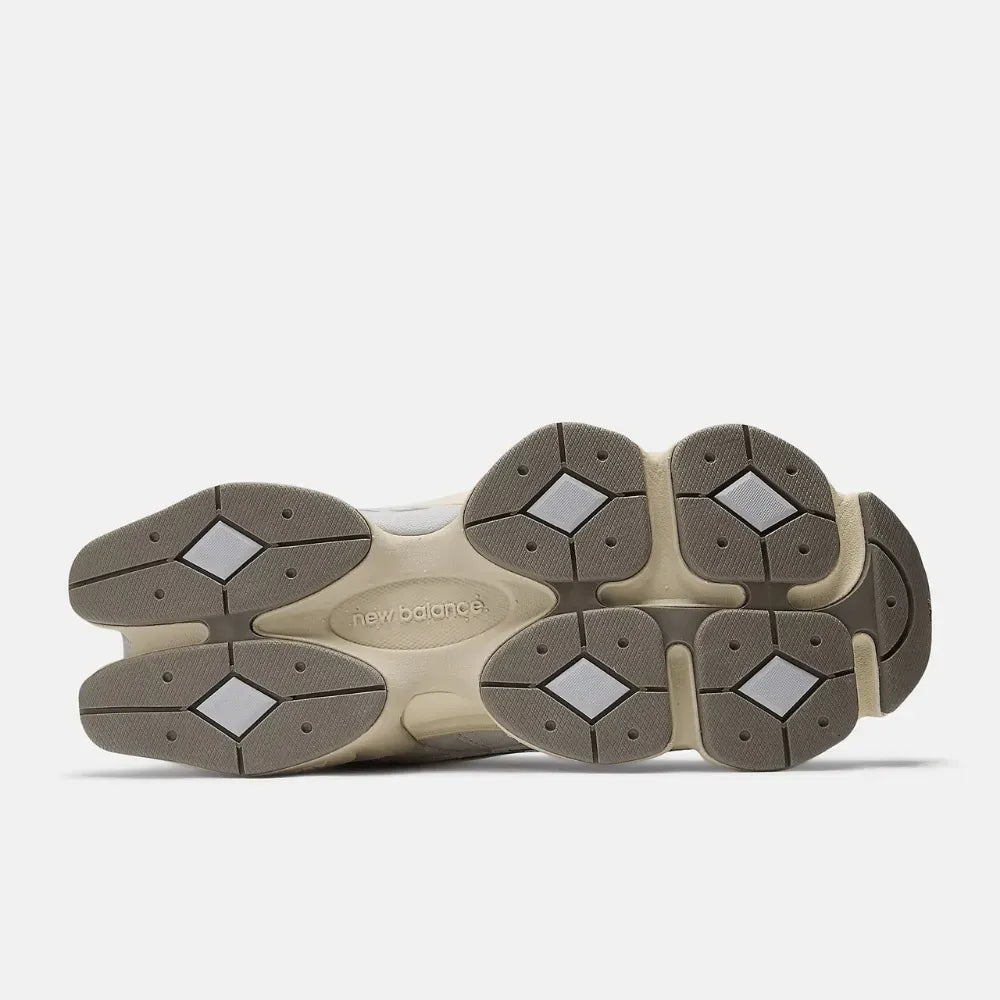New Balance 9060 Pearl Grey Linen