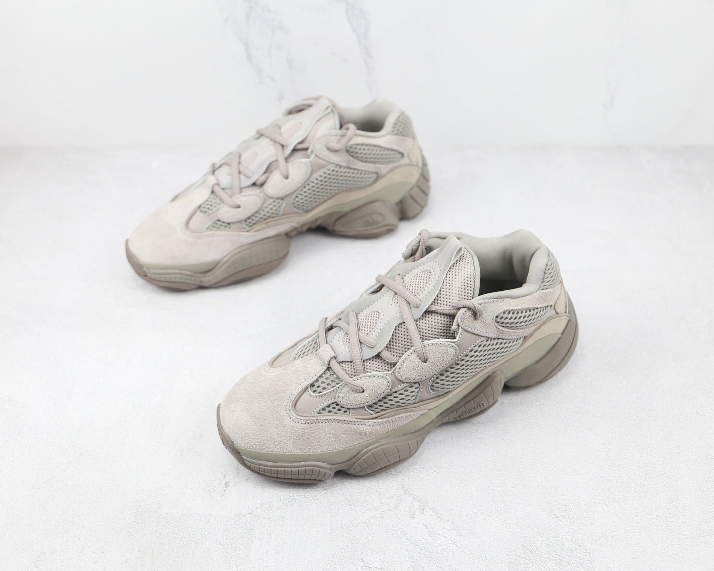 Adidas Yeezy 500 Cinza Claro