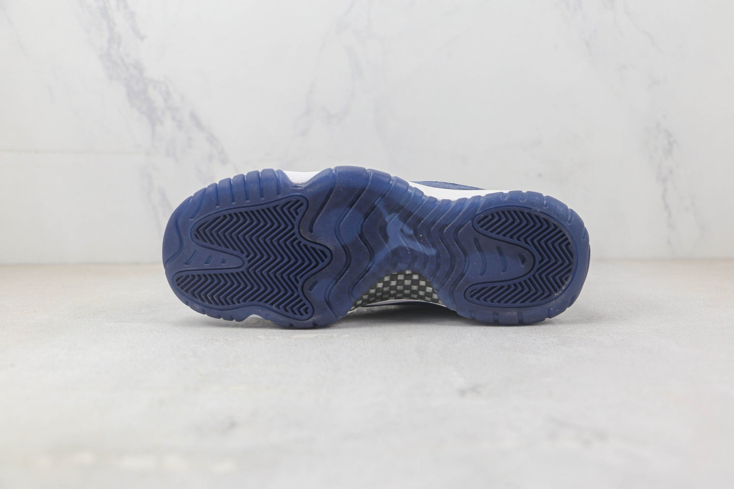 Jordan 11 Retro Azul Marinho