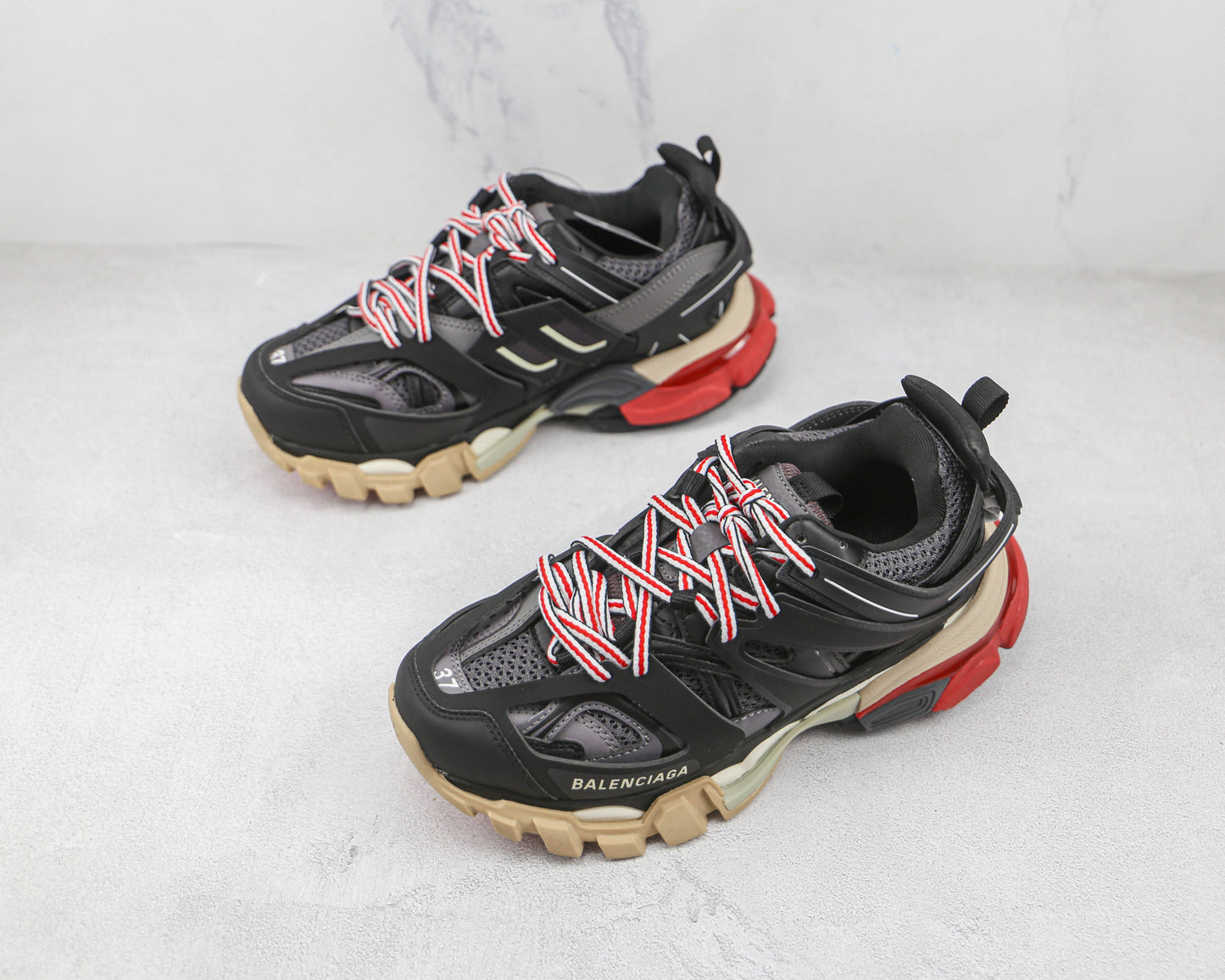 Balenciaga Track Preto Cinza Vermelho