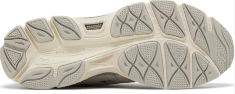 Asics Gel Nyc creme/cinza ostra