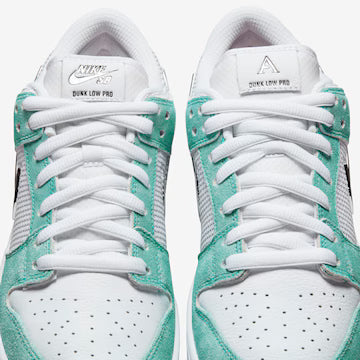 Nike SB x April Skateboards Dunk Low Pro