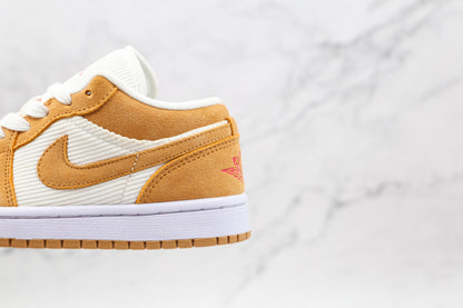 Jordan 1 Low SE Twine Laranja Quartzo Veludo Cotelê 