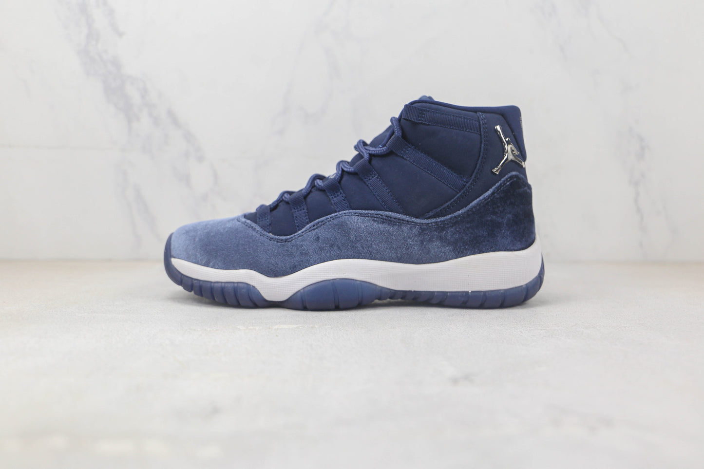 Jordan 11 Retro Azul Marinho