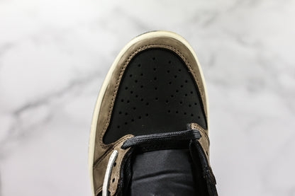 Jordan 1 Retro Low OG SP Travis Scott 