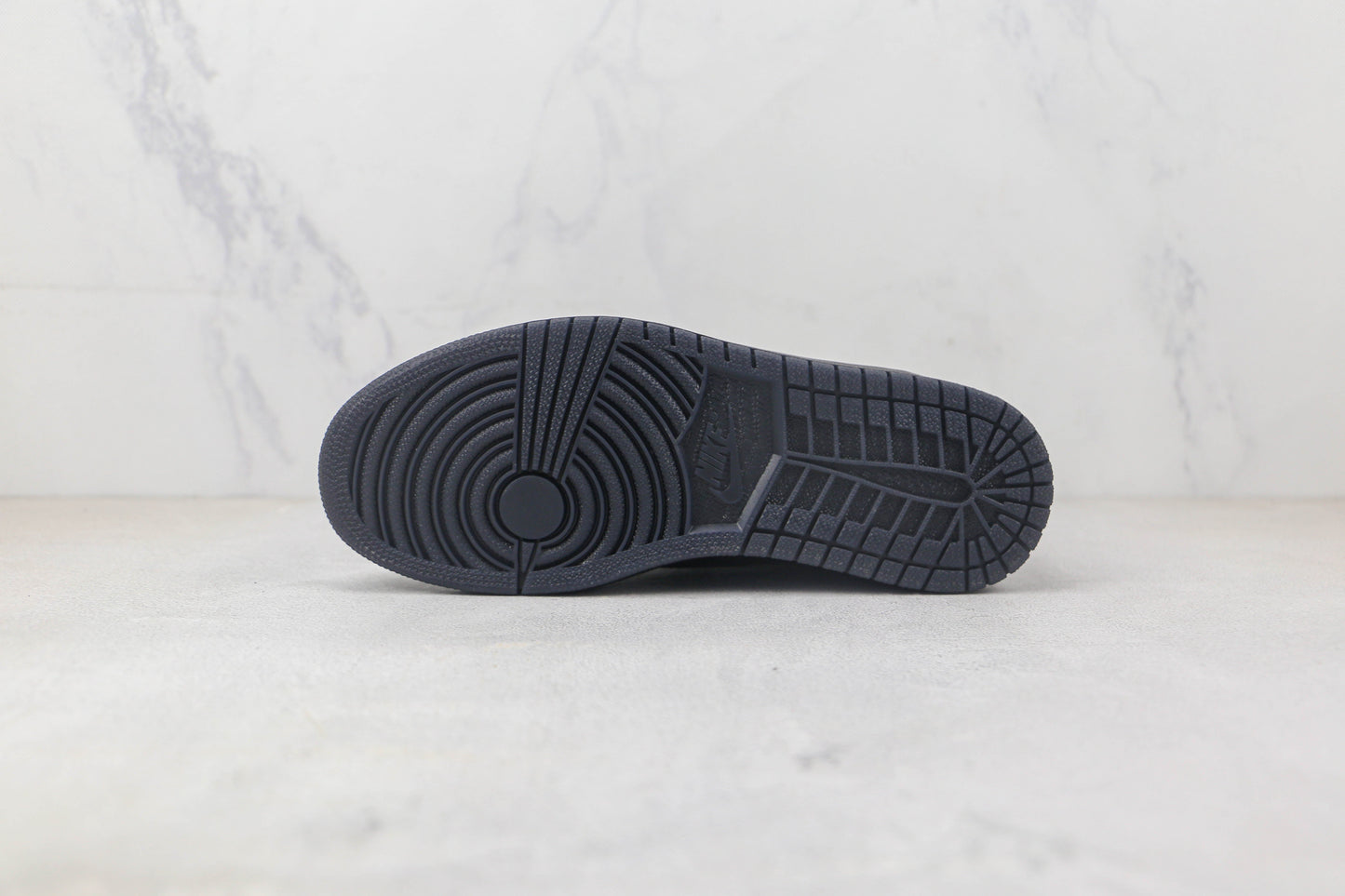 Jordan 1 Retro Low OG Travis Scott Preto Fantasma 