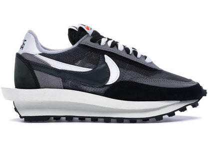Nike Waffle Sacai Preto 