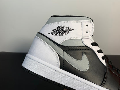 Jordan 1 Mid Branco Sombra 