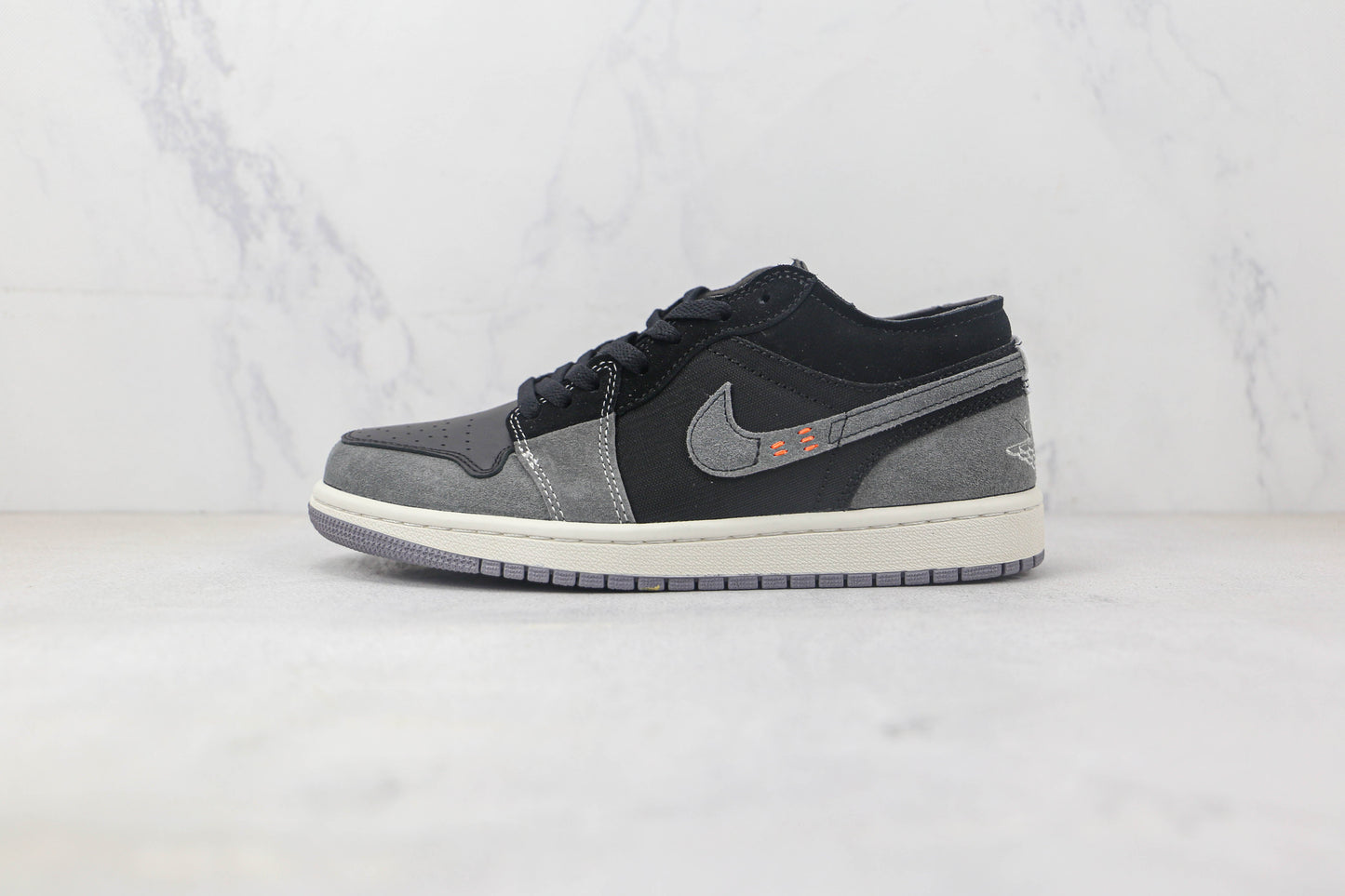 Jordan 1 Low Craft Inside Out Preto 