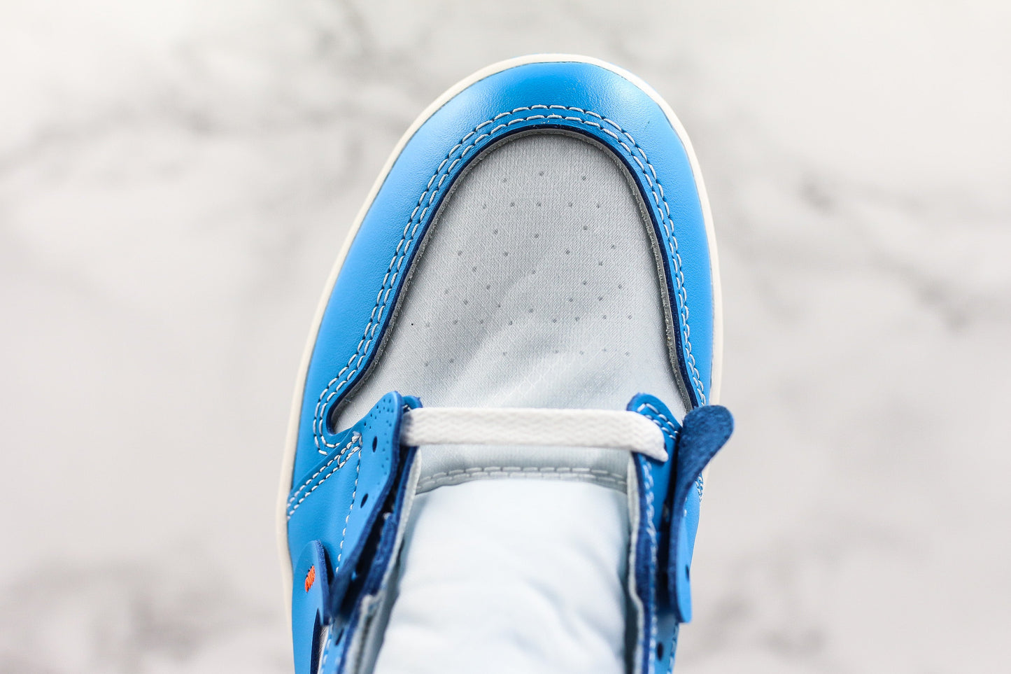 Jordan 1 Retro High Off-White Azul Universitário 