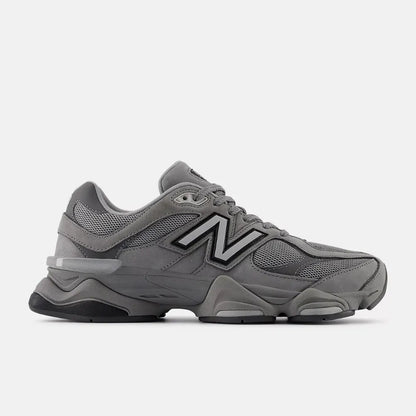 New Balance 9060 Team Away Cinza