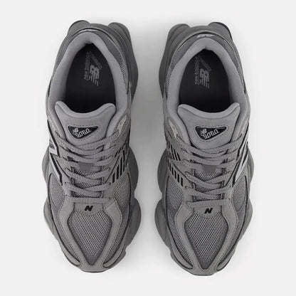 New Balance 9060 Team Away Cinza