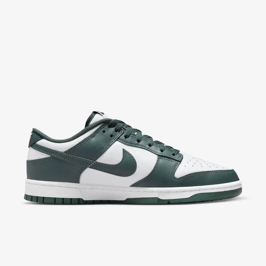 Nike Dunk Low Vintage Verde (Feminino)