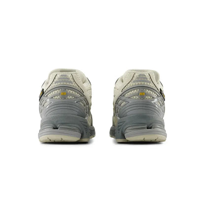 New Balance 1906R Cordura Pack Creme