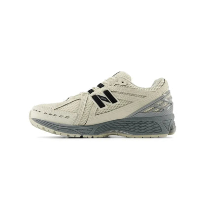 New Balance 1906R Cordura Pack Creme