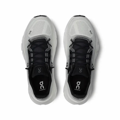 Executando Cloudtilt Preto Marfim