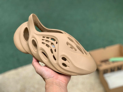Adidas Yeezy Foam Ocre 