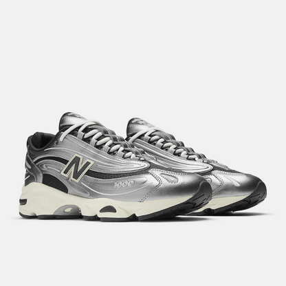 New Balance 1000 Prata Metálico Preto
