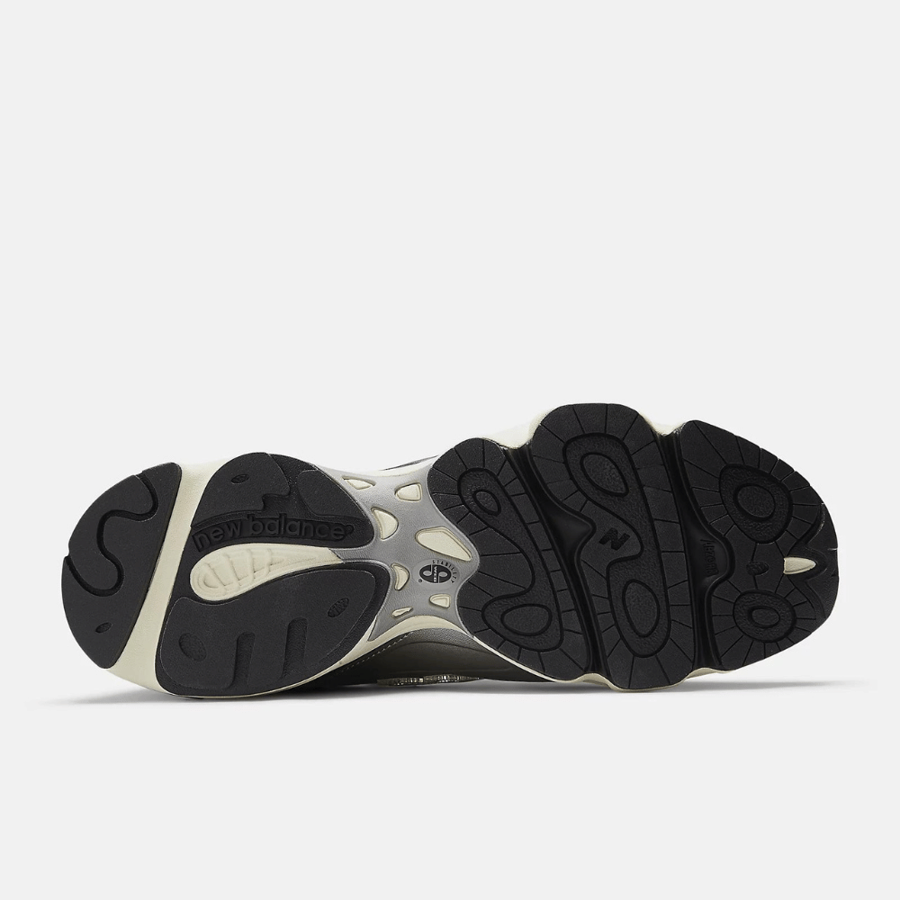 New Balance 1000 Prata Metálico Preto