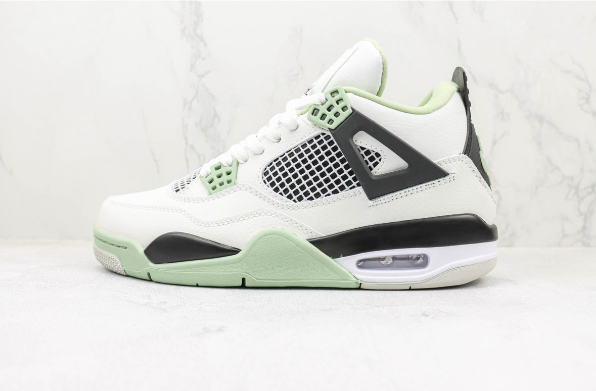 Jordan 4 Retro Seafoam 
