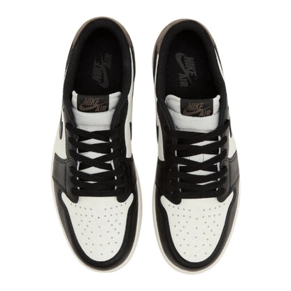 Jordan 1 Retro Low Mocha 