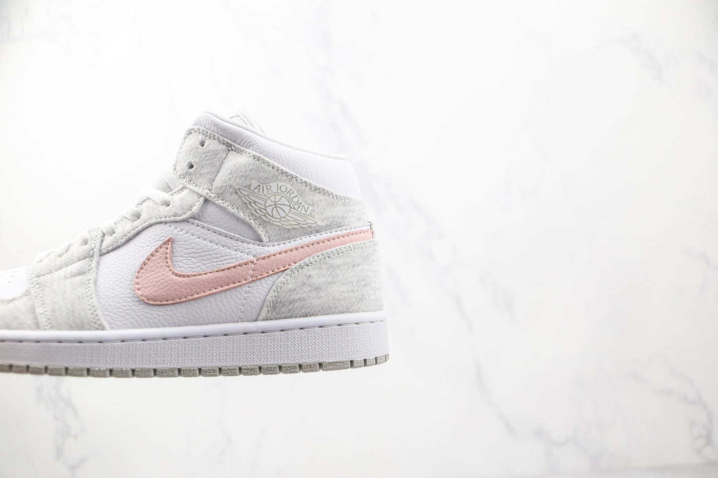 Jordan 1 Mid SE Light Iron Ore 