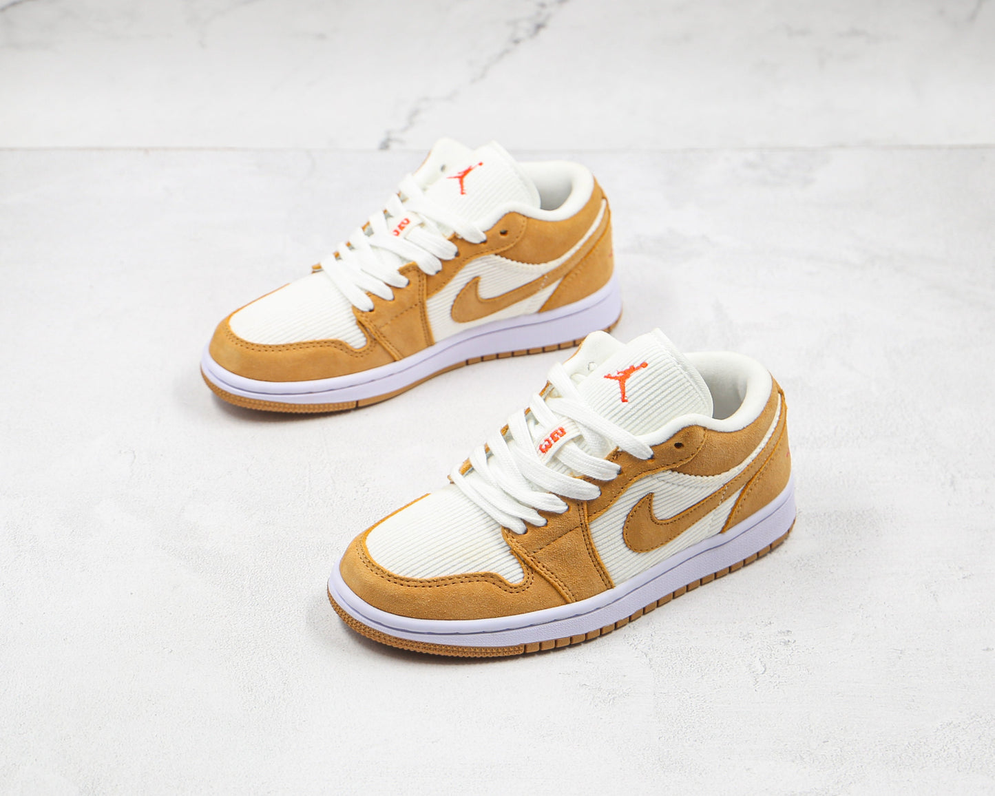 Jordan 1 Low SE Twine Laranja Quartzo Veludo Cotelê 
