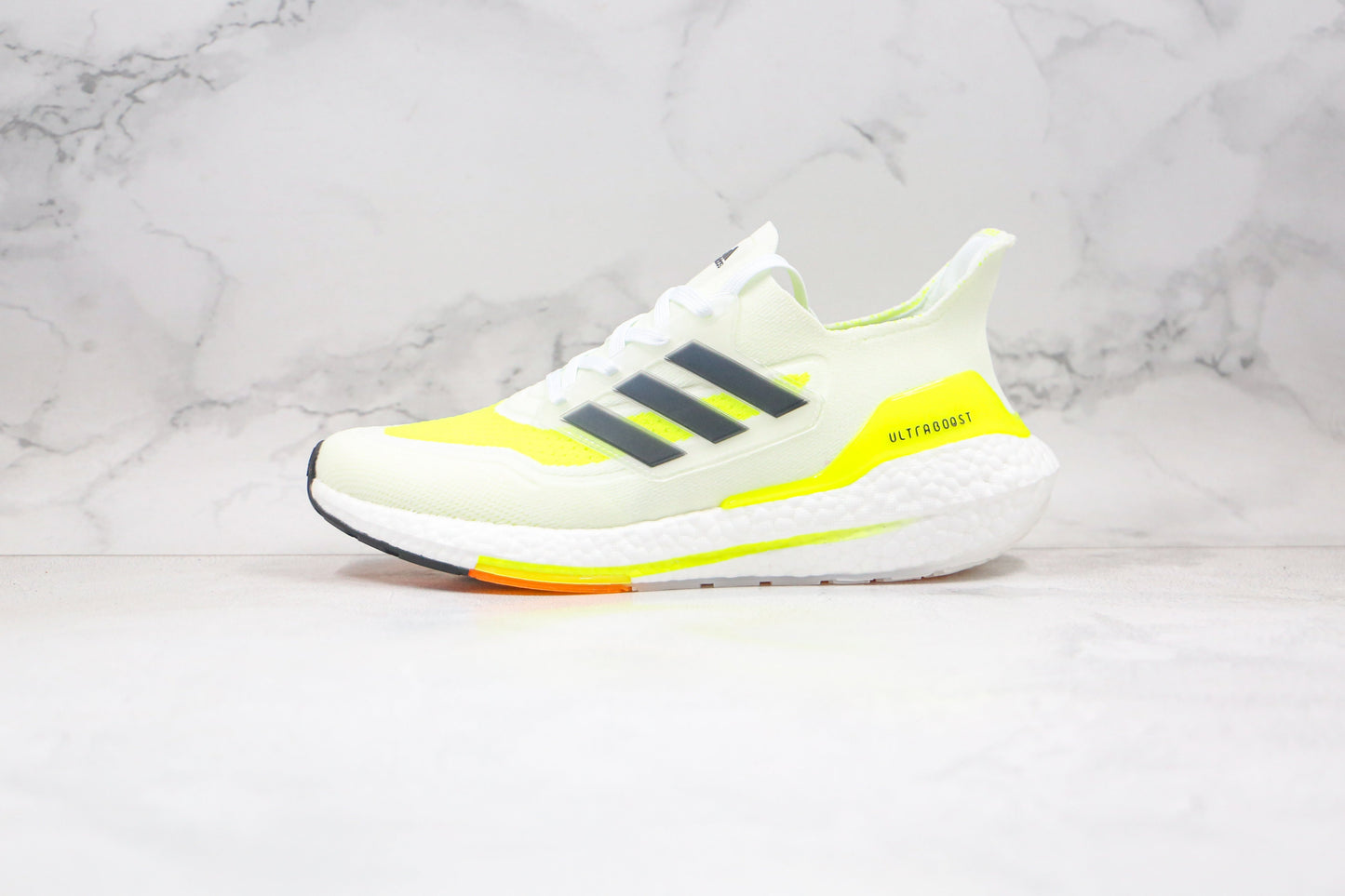 Adidas Ultraboost 21 Amarelo Solar Branco 