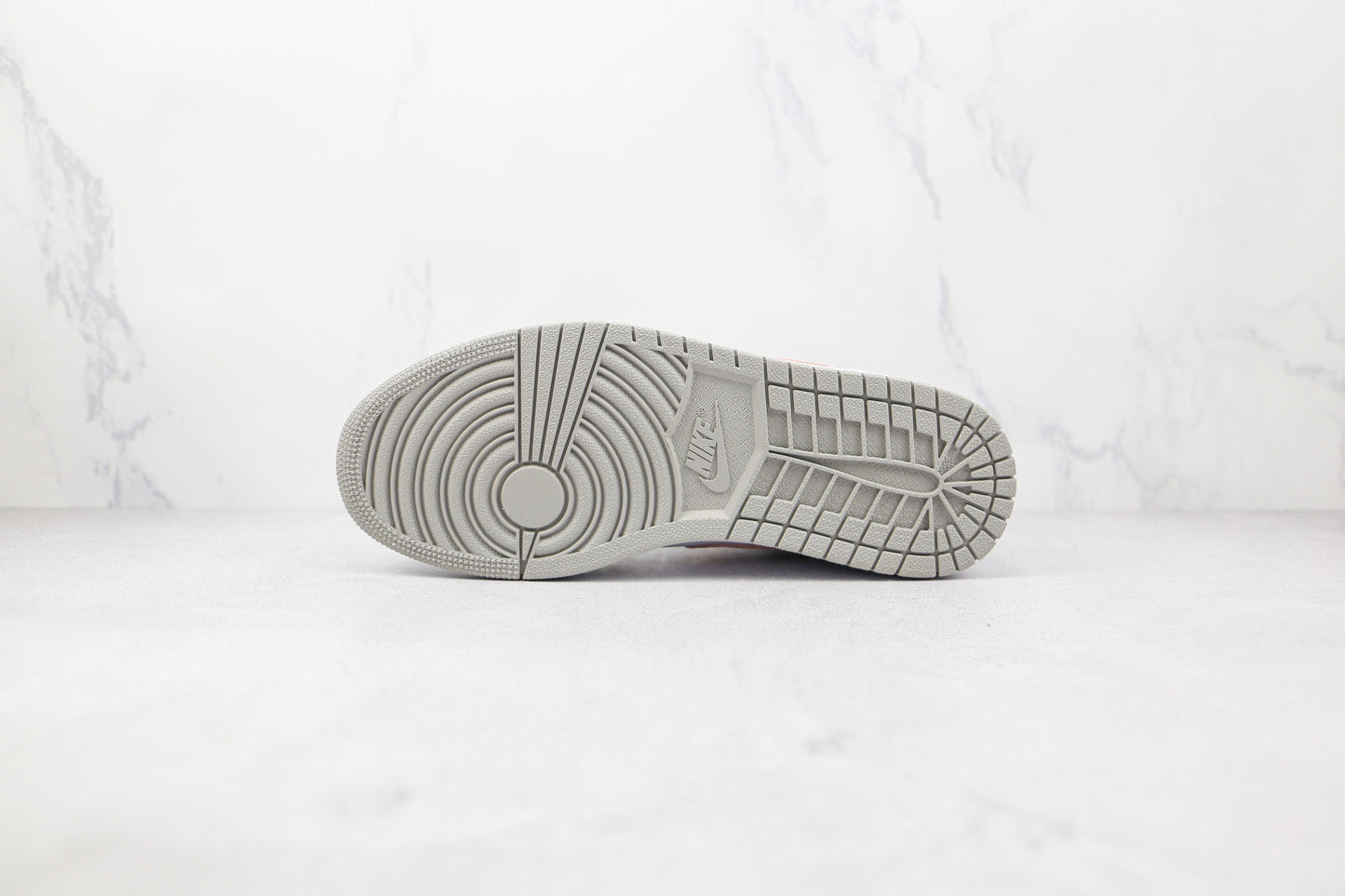 Jordan 1 Mid SE Light Iron Ore 