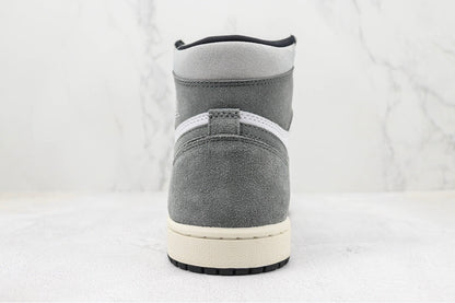 Jordan 1 Retro High Preto Lavado 