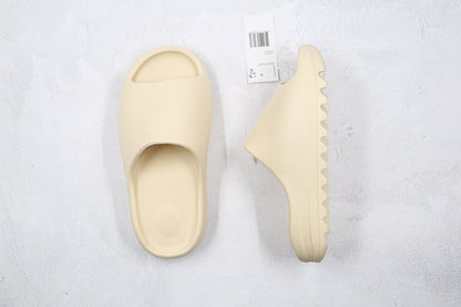 Adidas Yeezy Slide Bone 