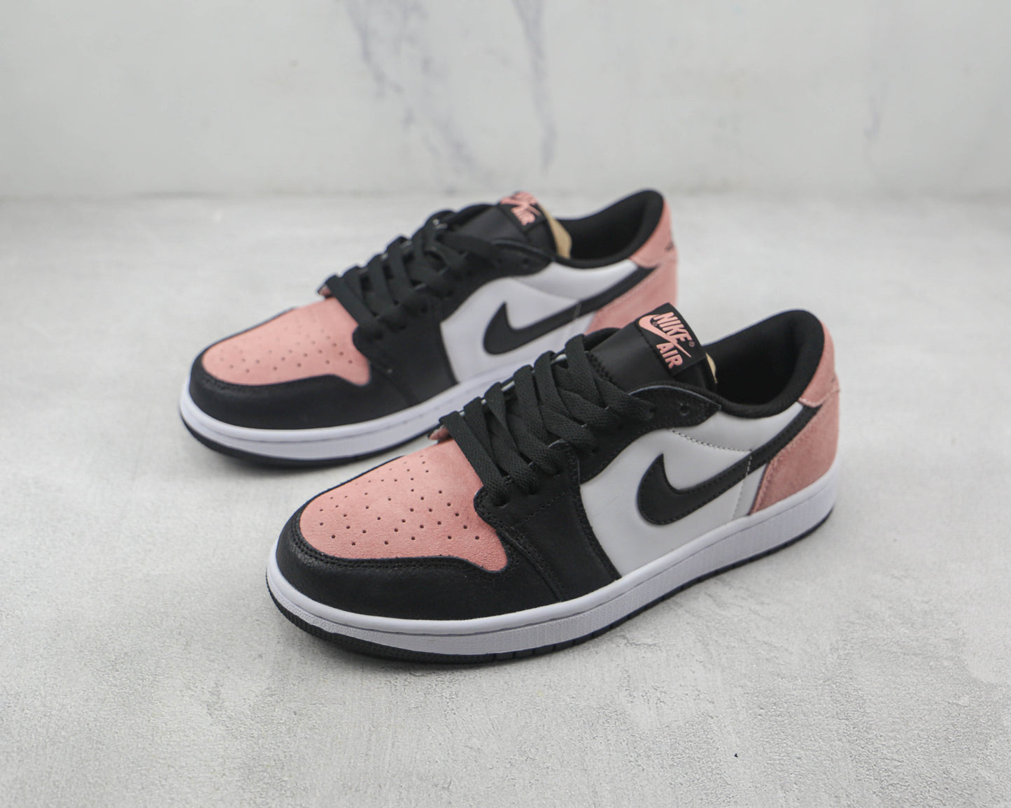 Jordan 1 Coral com Baixo Teor de Branqueamento 