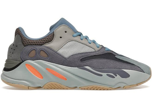 Adidas Yeezy Boost 700 Azul Carbono 