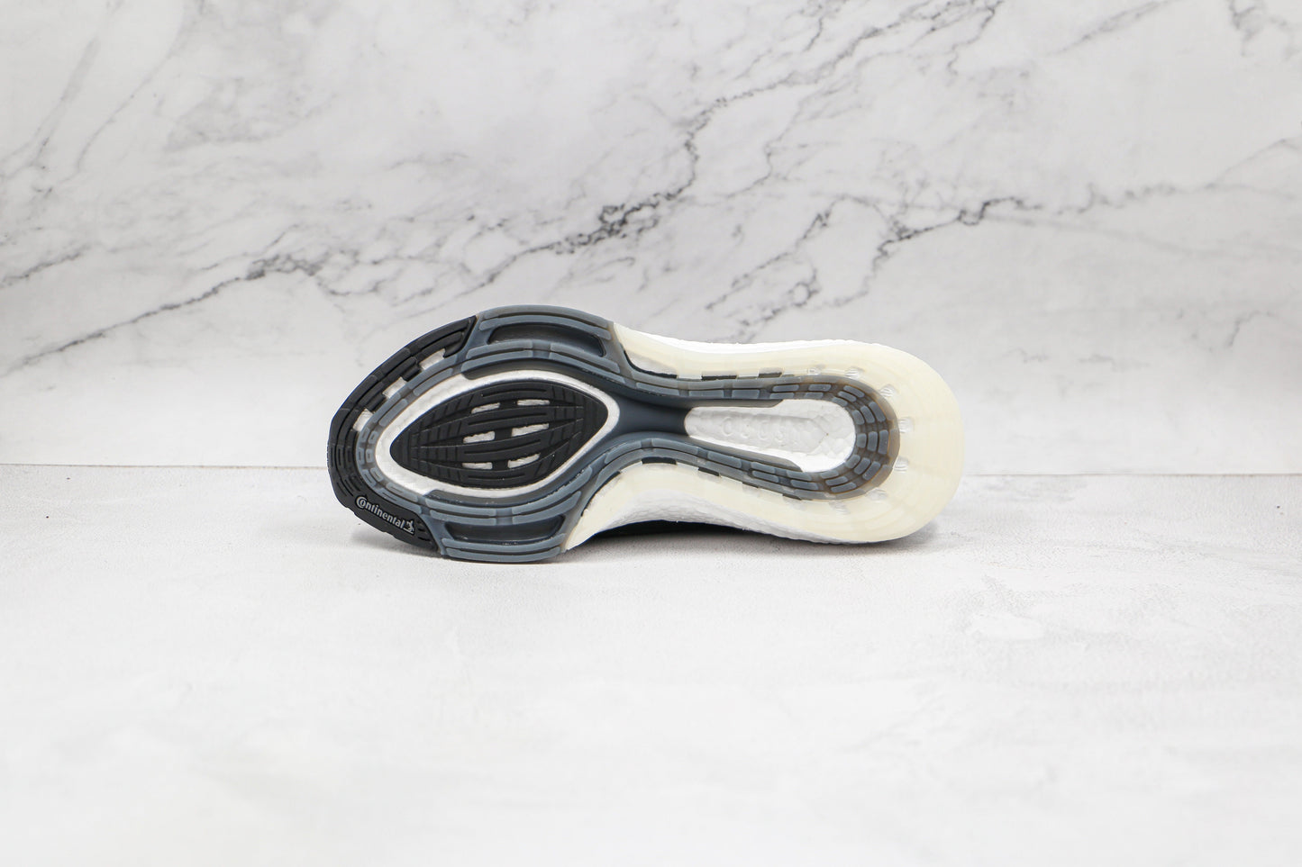 Adidas Ultraboost 21 Preto Branco