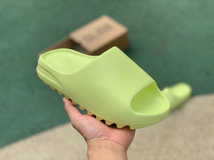 Adidas Yeezy Slide Glow Verde 