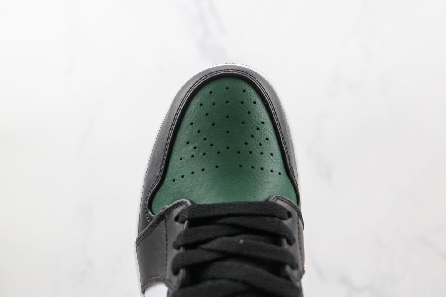 Jordan 1 Low Green Toe 