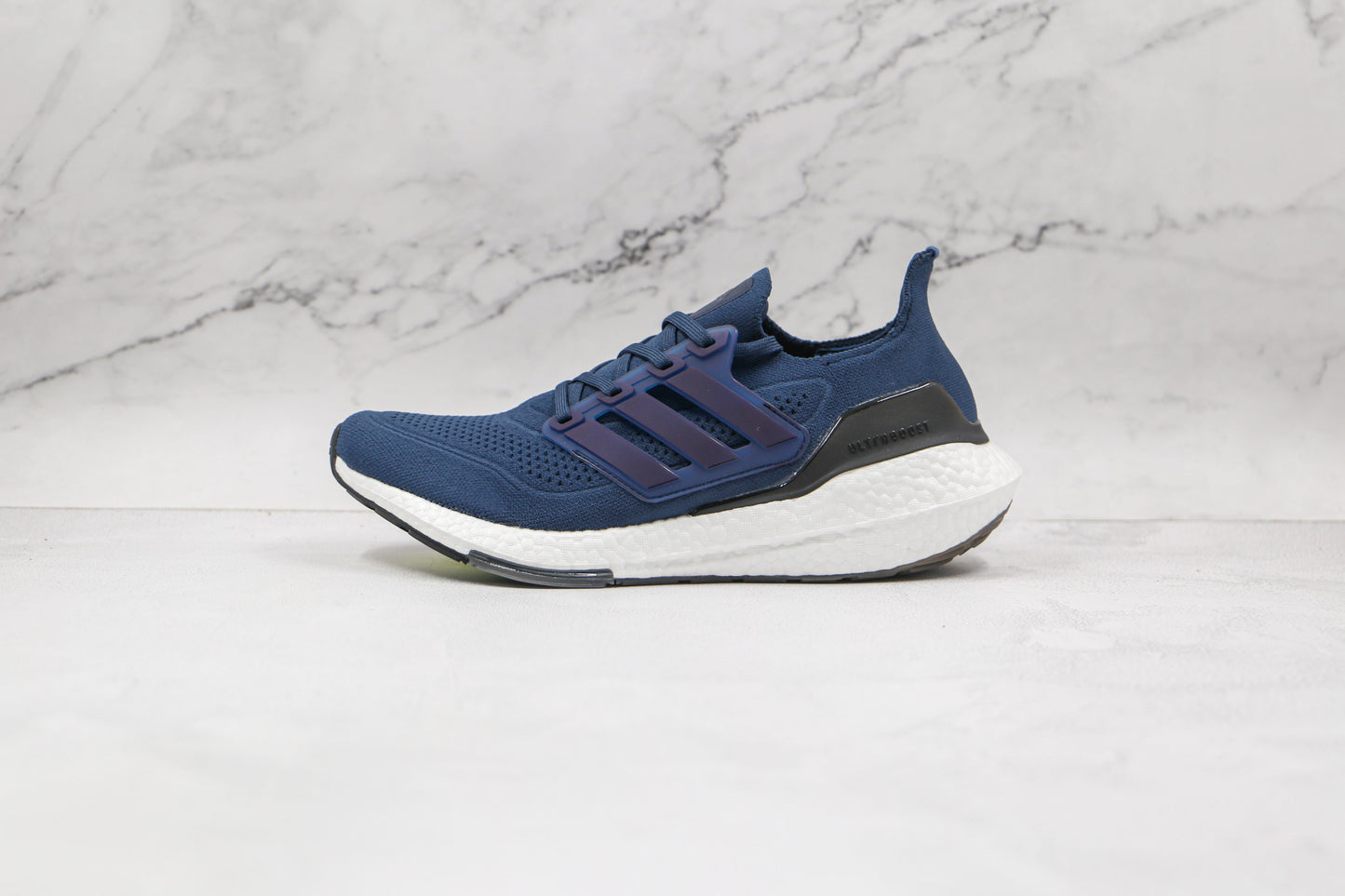 Adidas Ultraboost 21 Crew Azul