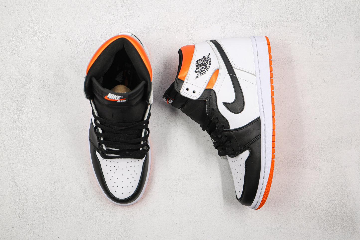 Jordan 1 Retro High Laranja Elétrico 