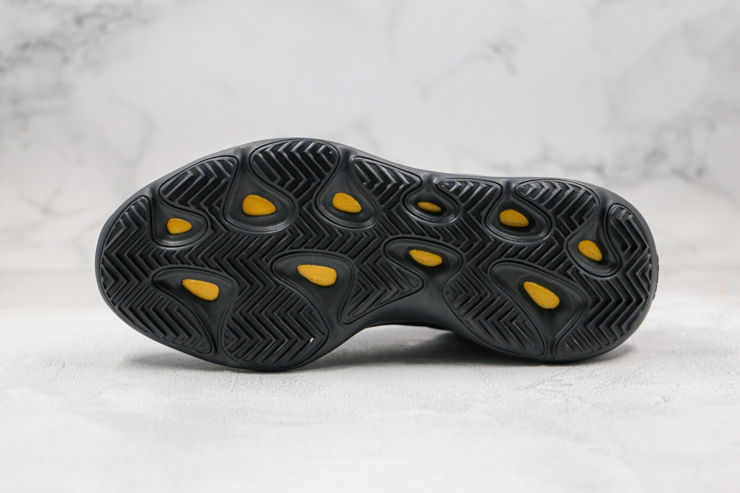 Adidas Yeezy Boost 700 V3 Alvah 