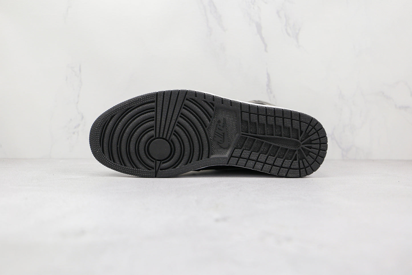 Jordan 1 Retro High Shadow 