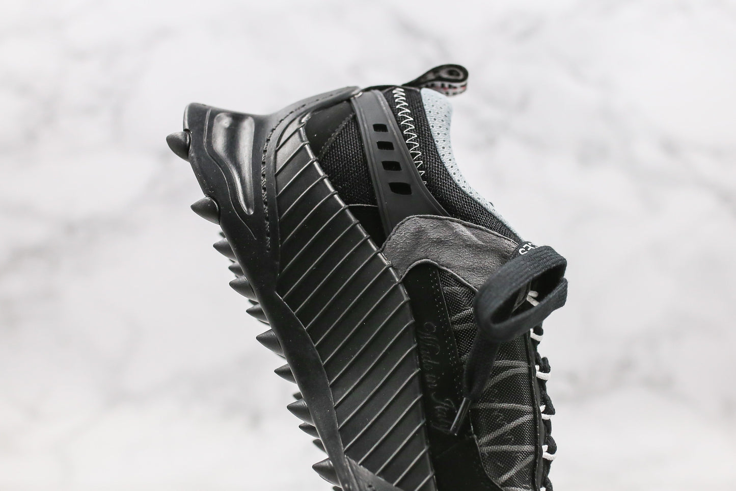 Off-White Odsy-1000 Preto SS20 