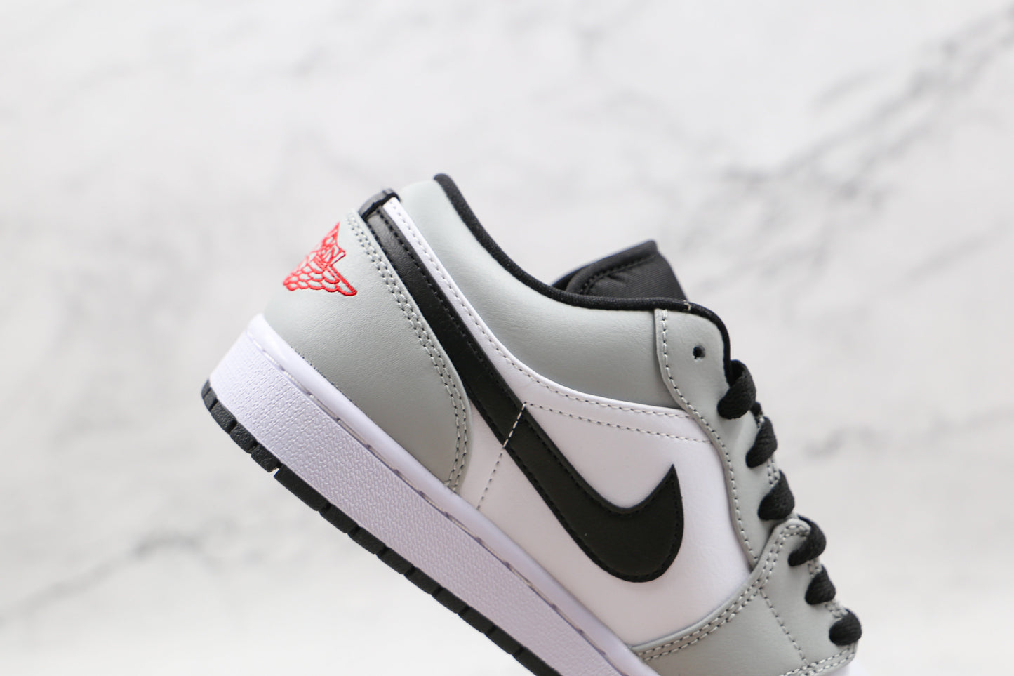 Jordan 1 Low Light Smoke Grey 