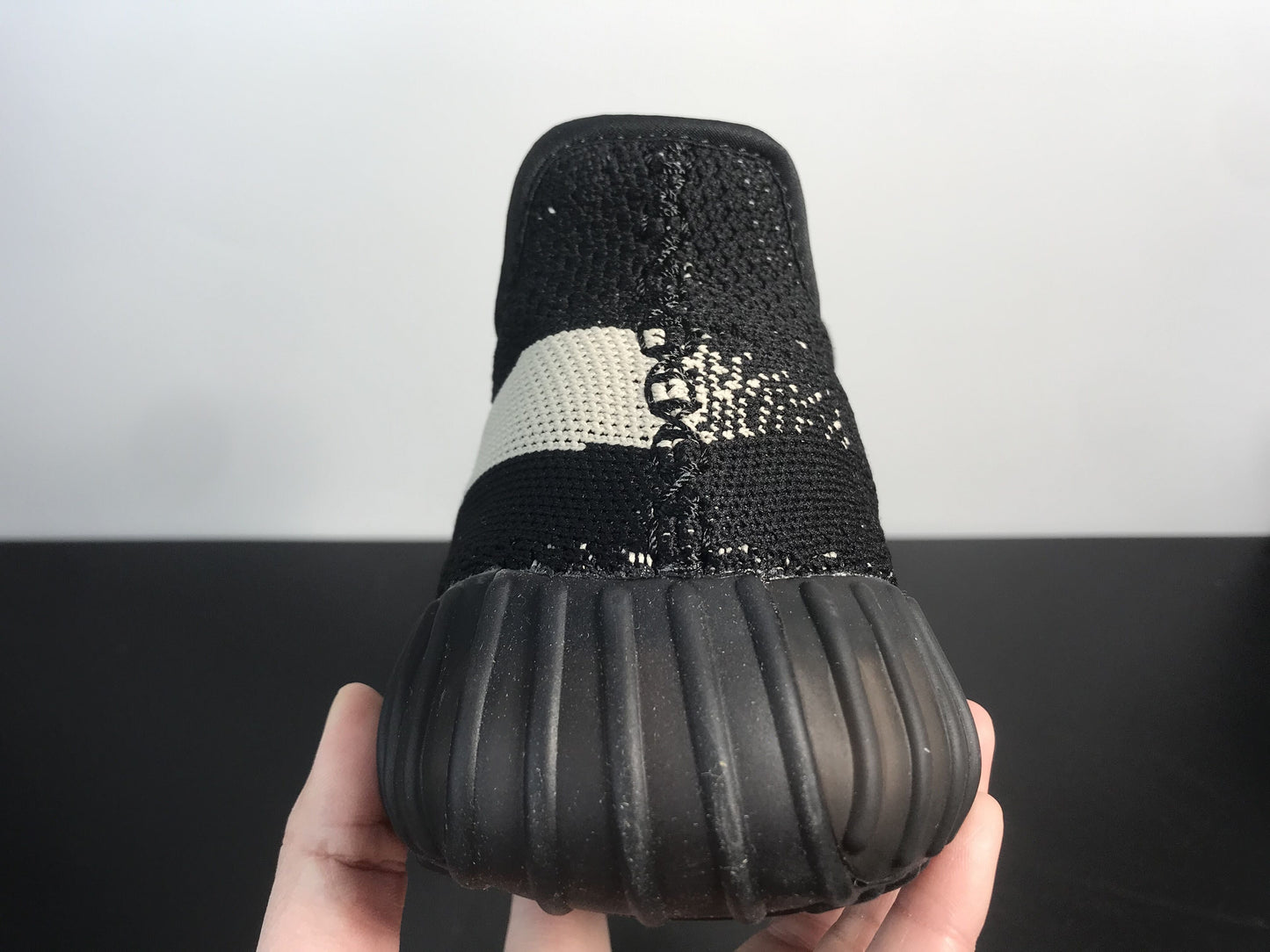 Adidas Yeezy Boost 350 V2 Oreo 