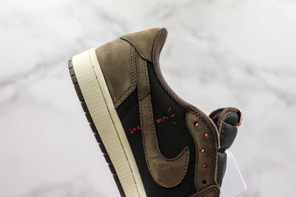 Jordan 1 Retro Low OG SP Travis Scott 