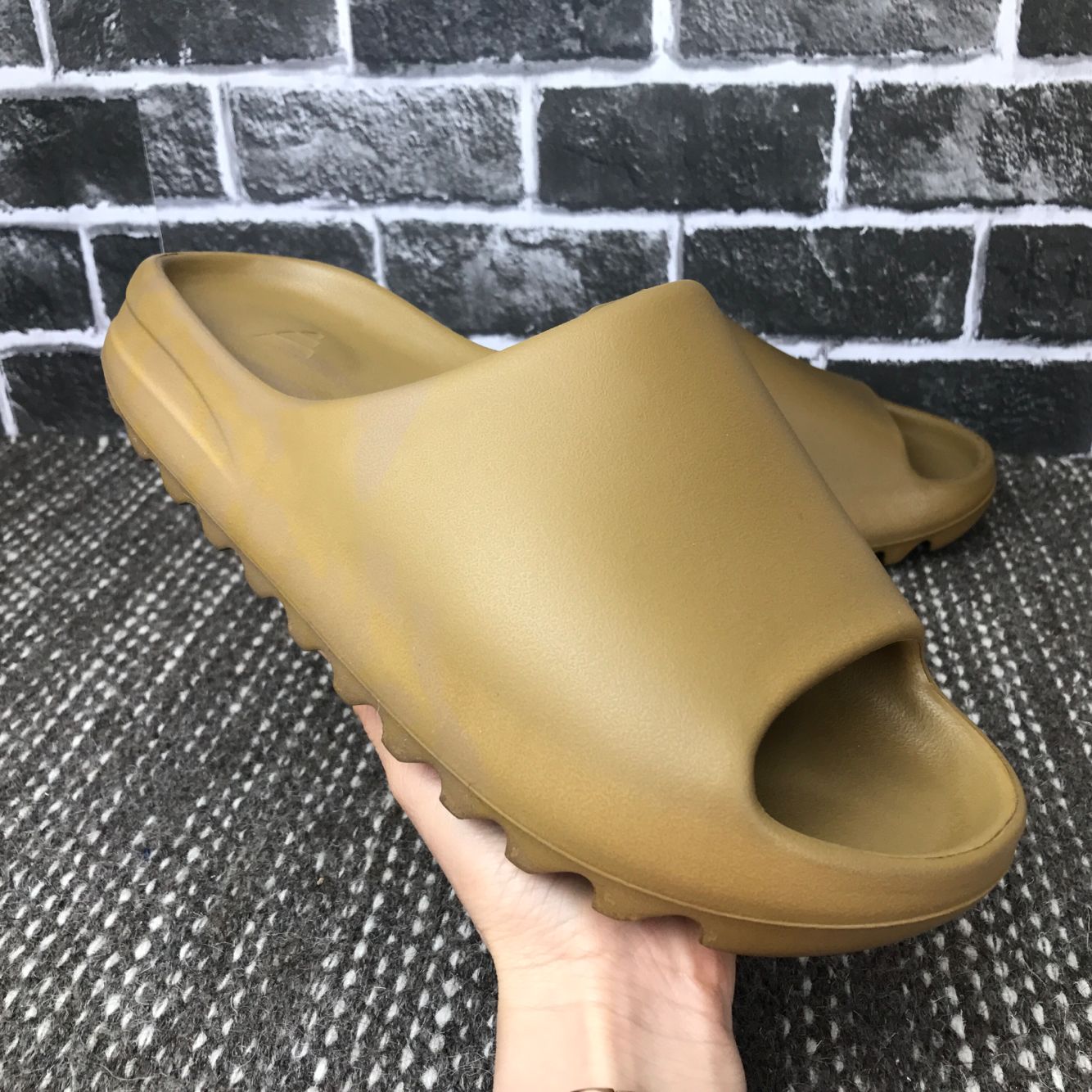 Adidas Yeezy Slide Ocre 