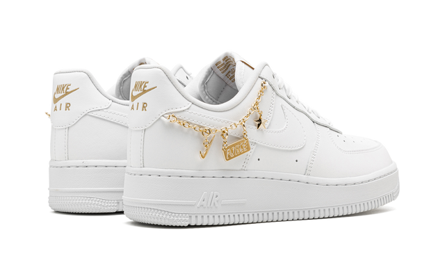 Pingente Nike Air Force 1 Low LX Branco