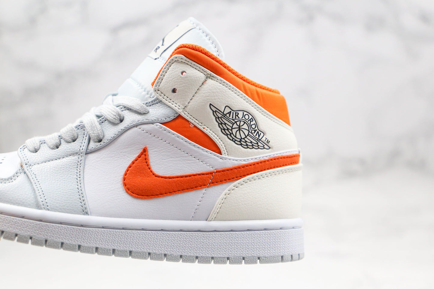 Jordan 1 Mid Starfish Pure Platinum 