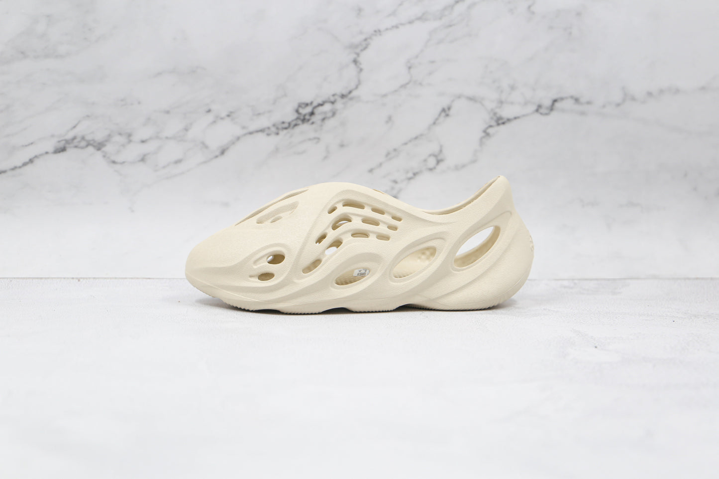 Adidas Yeezy Foam Ararat 