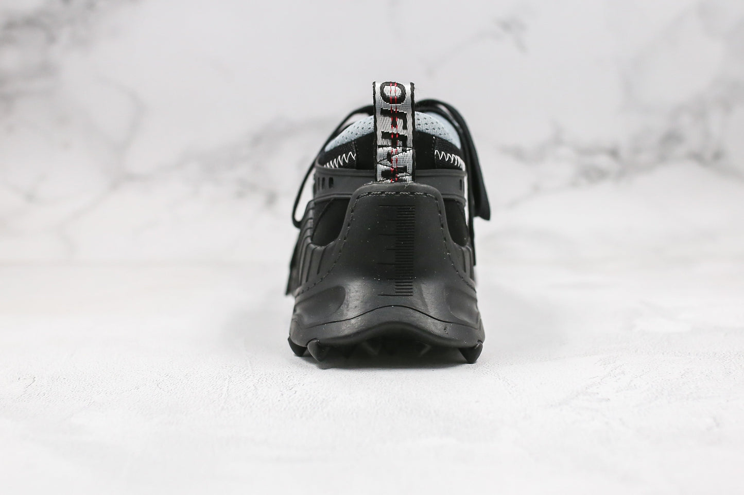 Off-White Odsy-1000 Preto SS20 