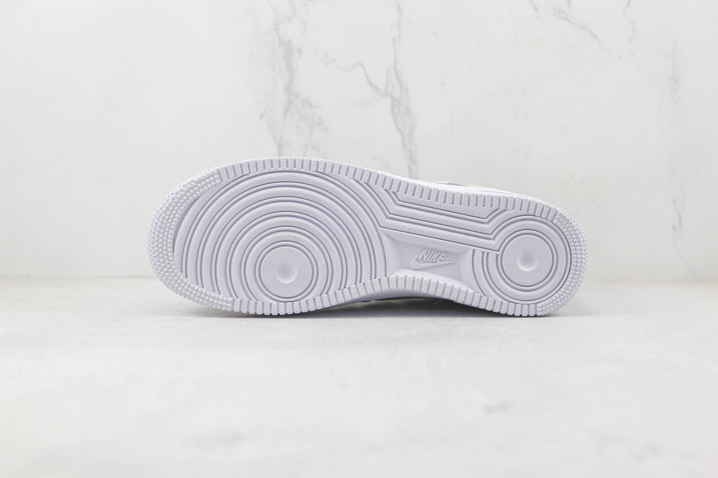 Nike Air Force 1 Tenha um Dia Nike Terra